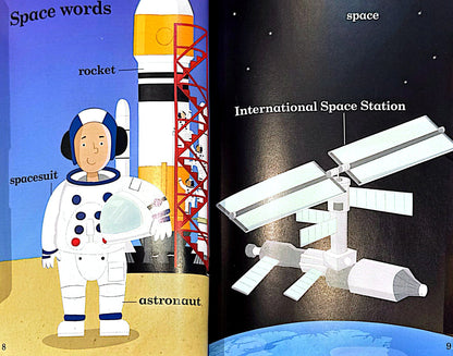 Ladybird Readers Level 1 - Astronauts (Paperback)
